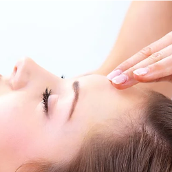 Apka Salon & Spa