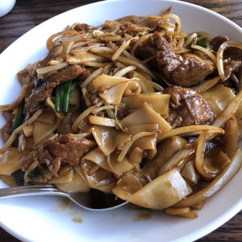 Dim Sum Factory - Horsham - Beef Chow Ho Fun - Shanghainese Near Me - Horsham, Pennsylvania