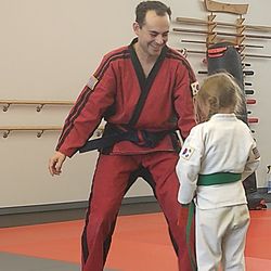 Lane Academy of Martial Arts - Teaching the little ones.