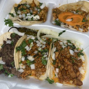 Cesar Palace - Food Trucks Near Me - Edmond, Oklahoma