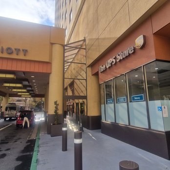 THE UPS STORE Oakland, CA - Updated November 2024 - 17 Photos & 36