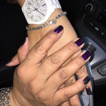 Diva Spa Nails - Kelly the best nail tech ever! - Nail Salons Near Me - Addison, Illinois