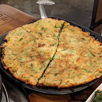 ChilSung Korean BBQ - Peppers and scallion pajeon - Korean Near Me - Oakland Gardens, New York
