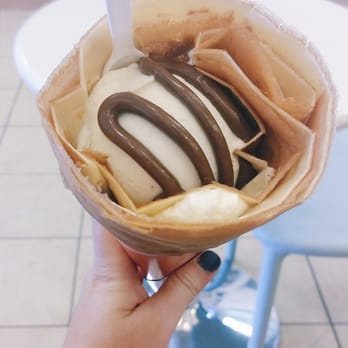 Sweet Berry - Nutella gelato crepe  perfection - Ice Cream & Frozen Yogurt Near Me - Fairfax, Virginia