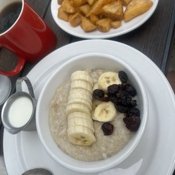 Kihei Caffe Lahaina - Breakfast & Brunch Near Me - Lahaina, Hawaii Kihei Caffe Lahaina - Breakfast & Brunch Near Me - Lahaina, Hawaii