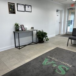 S & A Paint And Repair - Front Lobby