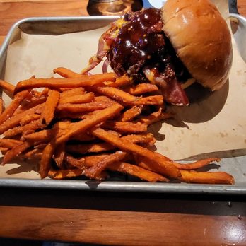 BJ's Restaurant & Brewhouse - Brisket burger with bacon and white sangria! - New American Near Me - Lexington, Kentucky