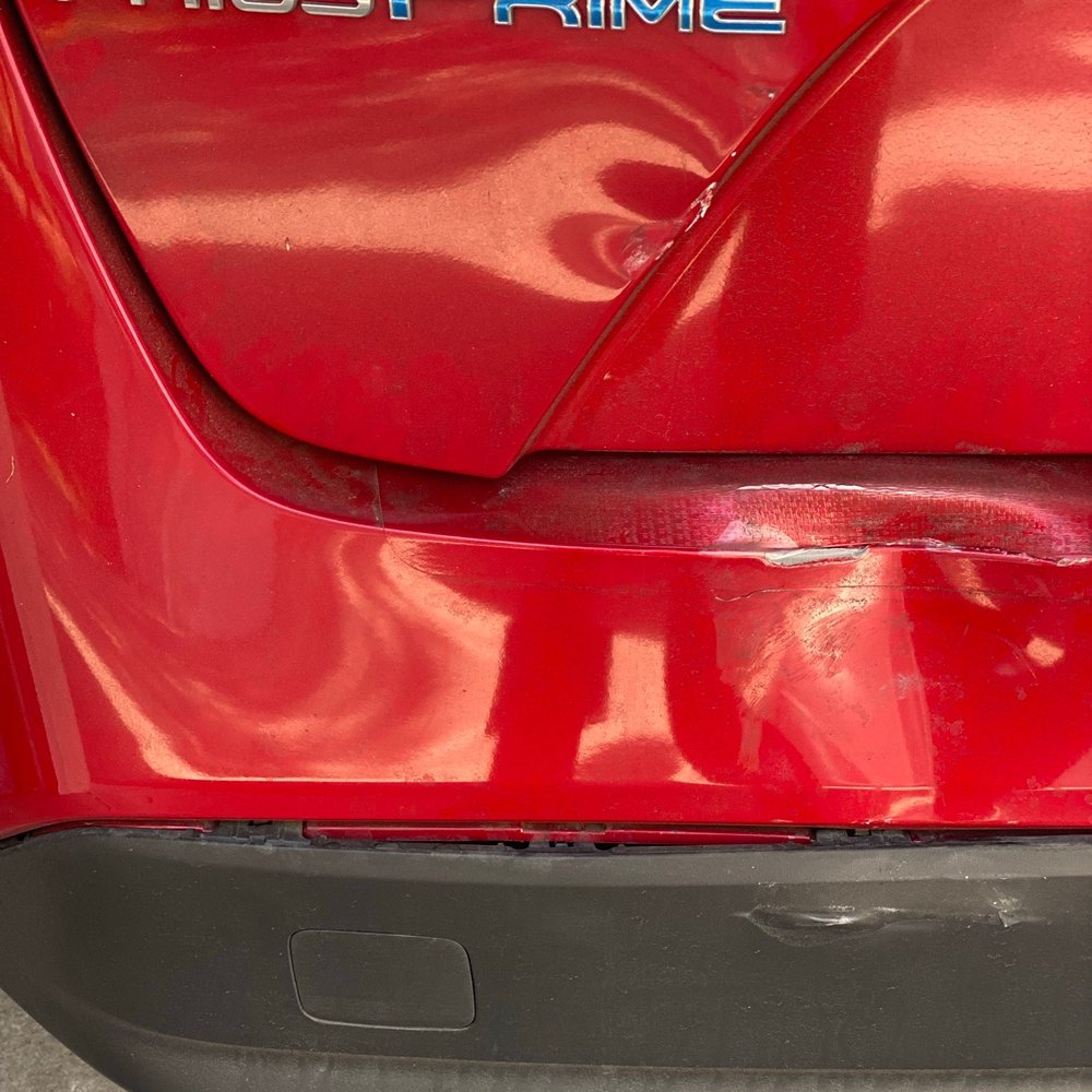 Gerber Collision & Glass - Close up of original damage - Body Shops Near Me - Valencia, California Gerber Collision & Glass - Close up of original damage - Body Shops Near Me - Valencia, California
