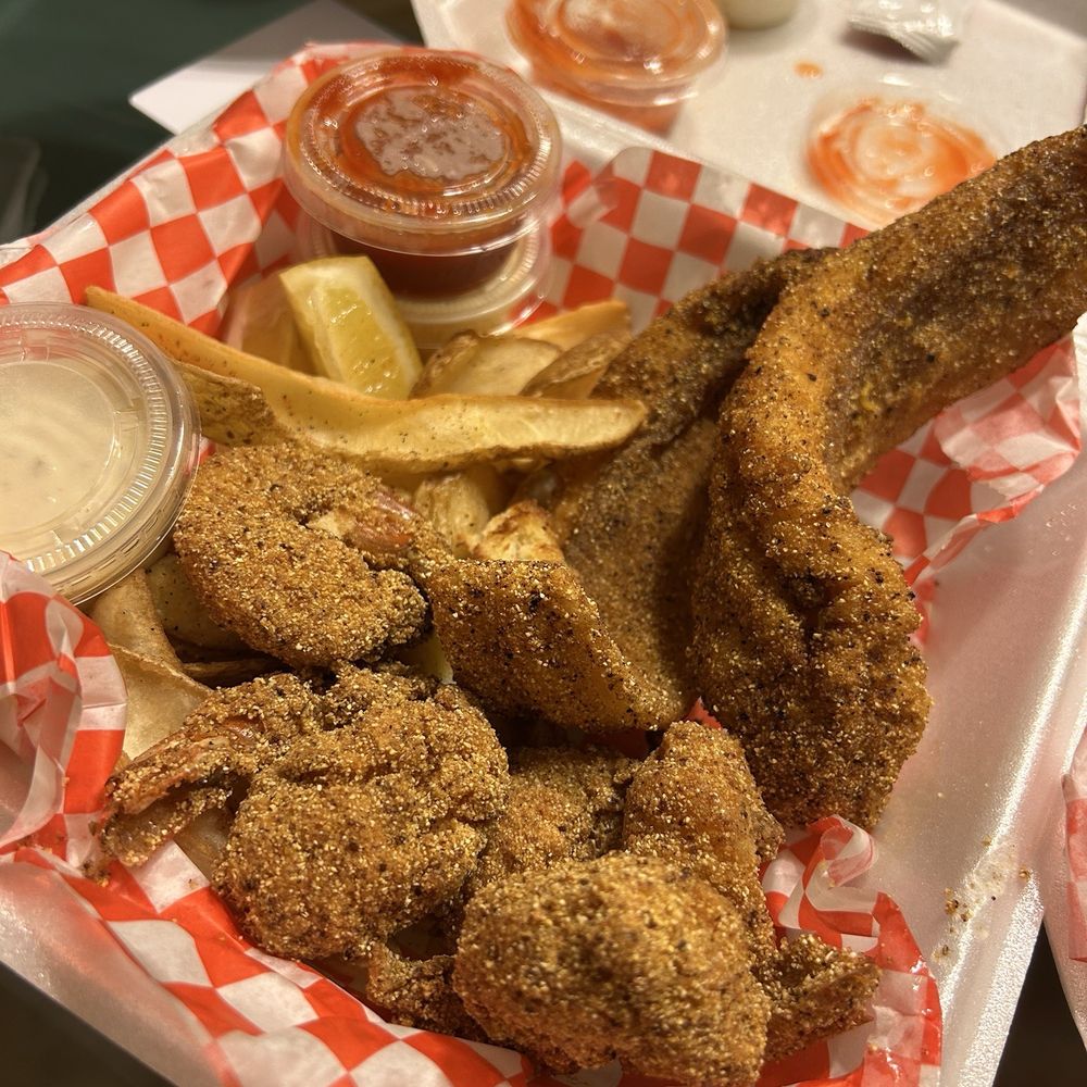 Wing It - Lemon Pepper fish - Chicken Wings Near Me - Las Vegas, Nevada Wing It - Lemon Pepper fish - Chicken Wings Near Me - Las Vegas, Nevada