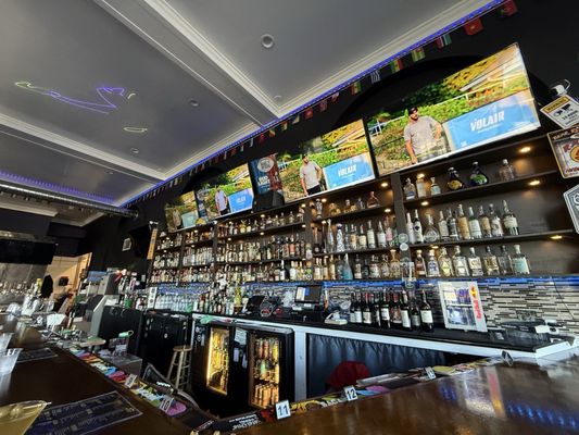 Yeti Sports Bar and Restaurant | Nepalese Indian Restaurant Berkeley by null