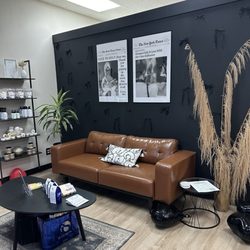 Taylor’d Advanced Aesthetics - Lobby area