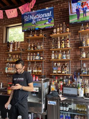 Que Fresa Taqueria + Bar (Wesley Heights) by null