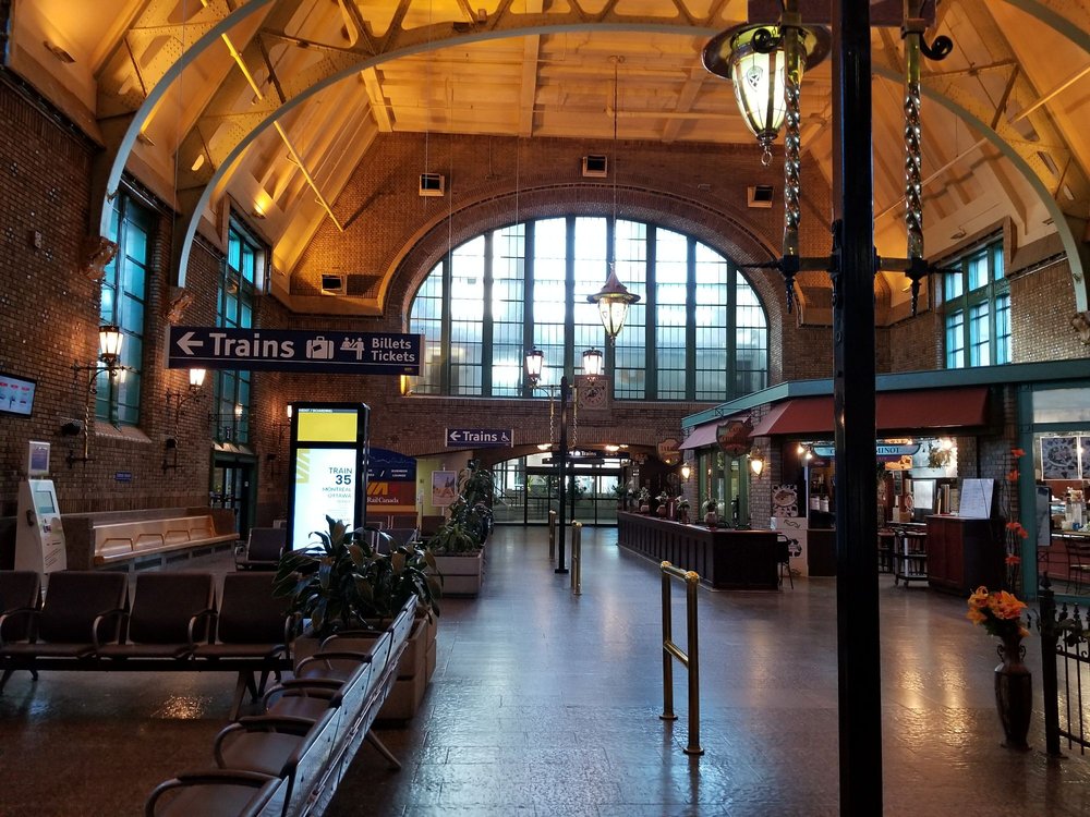 GARE DU PALAIS 69 Photos & 20 Reviews Train Stations 450 Rue de