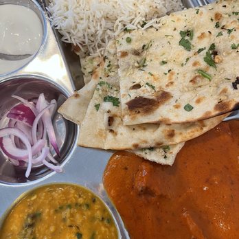 Curry Lounge - Chicken Tikka Masala Combo - Indian Near Me - Artesia, California Curry Lounge - Chicken Tikka Masala Combo - Indian Near Me - Artesia, California