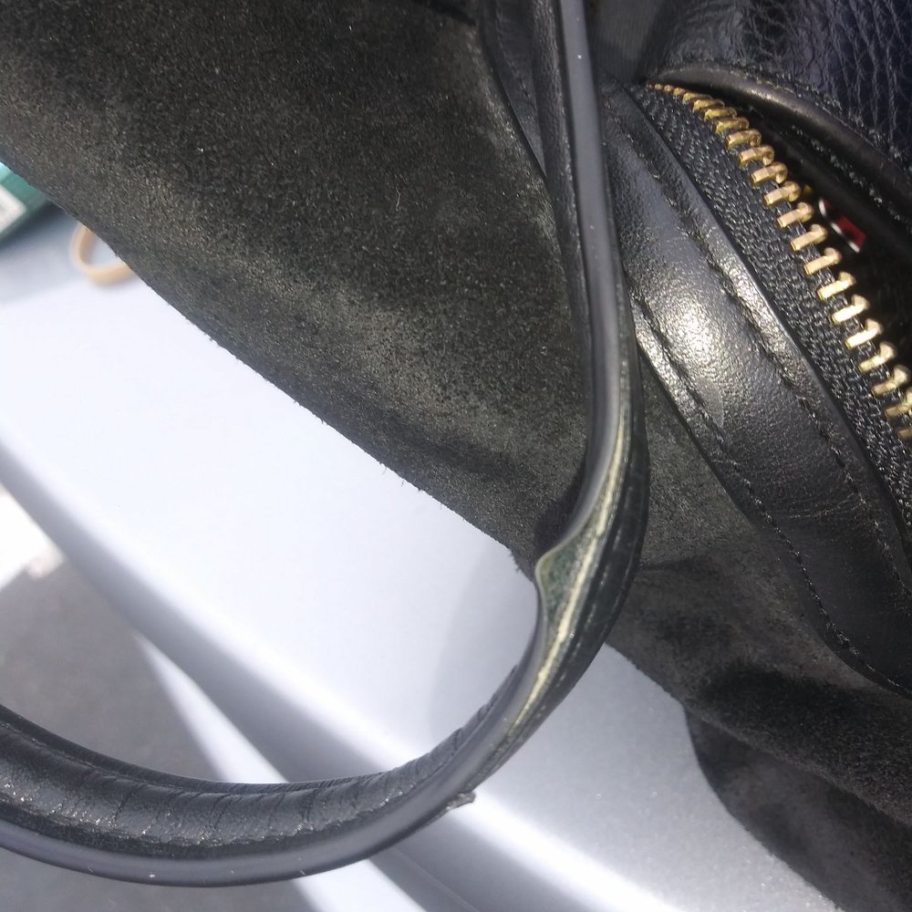 Coach Outlet - Paid $200 for Coach purse... Now STRAP SEAMING SEPARATING ON BOTH HANDLES within a yr! - Leather Goods Near Me - San Ysidro, California