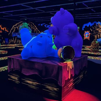 Monster Mini Golf Bellevue - Mini Golf Near Me - Bellevue, Washington