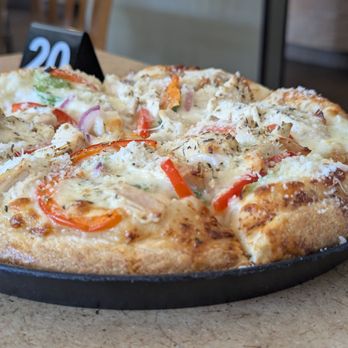 Pizza California - Monterey Chicken (Small 10") - Pizza Near Me - San Jose, California Pizza California - Monterey Chicken (Small 10") - Pizza Near Me - San Jose, California