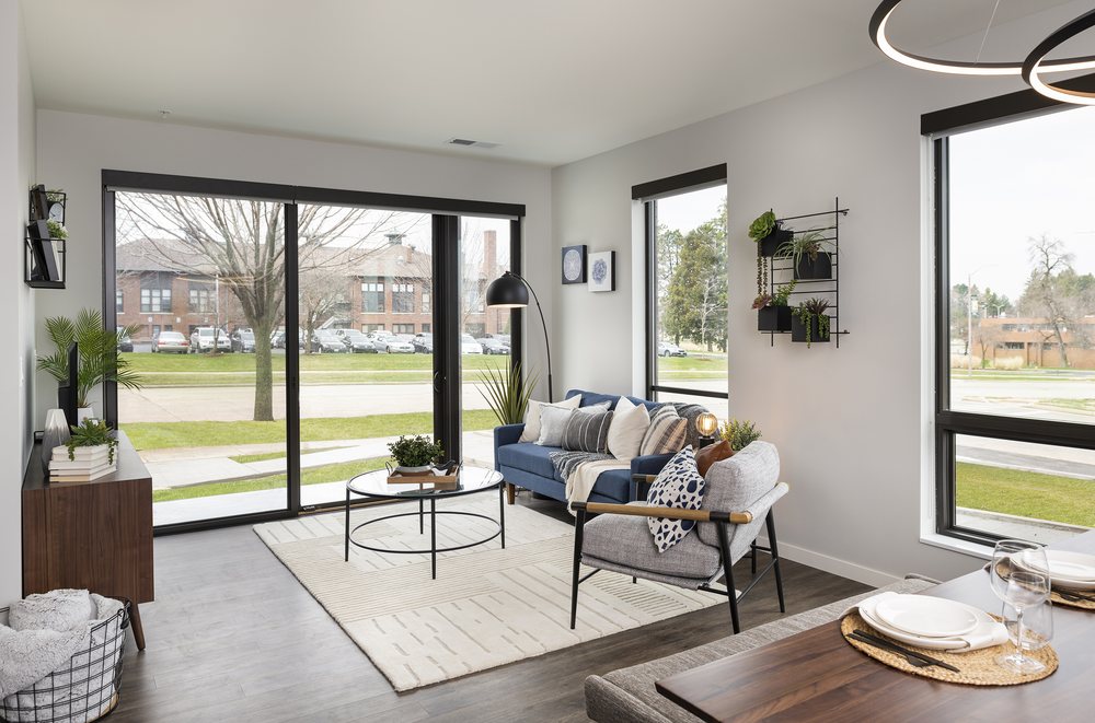 CRESCENT APARTMENTS Updated August 2024 10 Photos 10430