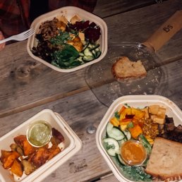 Shroomami bowls and spicy pesto sweet potatoes Shroomami bowls and spicy pesto sweet potatoes