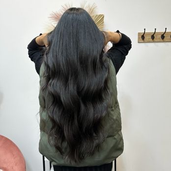 Belulino Hair Studio - Long hair haircut - Hair Salons Near Me - Hermosa Beach, California Belulino Hair Studio - Long hair haircut - Hair Salons Near Me - Hermosa Beach, California
