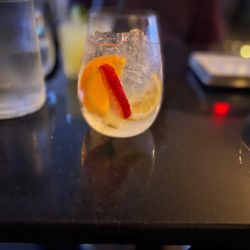 Proper 21 - F Street - Peach martini