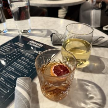 Homegrown Tap & Dough - Apres Walnut Elixir cocktail (bourbon based) and a white house wine - Pizza Near Me - Parker, Colorado Homegrown Tap & Dough - Apres Walnut Elixir cocktail (bourbon based) and a white house wine - Pizza Near Me - Parker, Colorado
