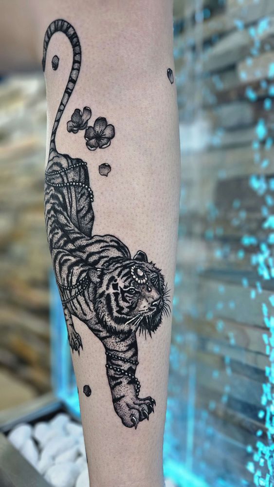 Zen Tattoo Gallery Logo