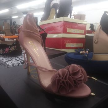 Shu Deal - Shoe Stores Near Me - Houston, Texas