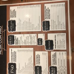 Mesa com Pão - Menu