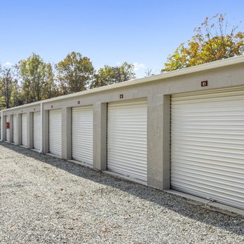 1. BurlingtonNC Storage & Parking