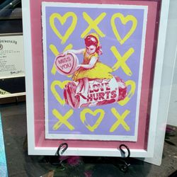 Wade Maxx Art & Framing - Window Display.