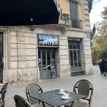 Granja Petitbo - Breakfast & Brunch Near Me - Barcelona, B