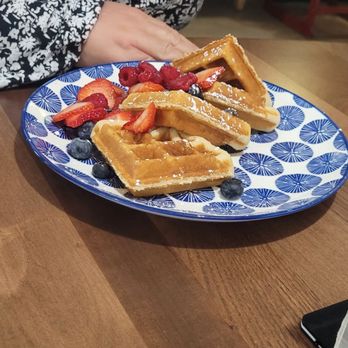 Honey Berry Pancakes and Cafe - Pancakes Near Me - Richardson, Texas