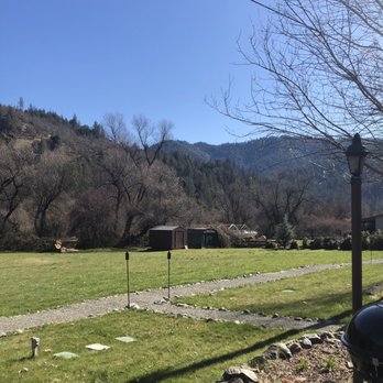 Indian Creek Lodge - Nice view. - Hotels Near Me - Douglas City, California Indian Creek Lodge - Nice view. - Hotels Near Me - Douglas City, California