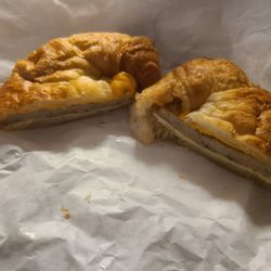 Donut Palace - Sausage Egg Croissant