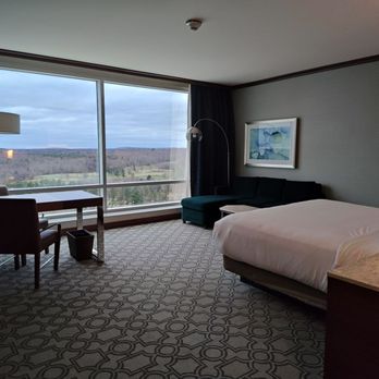 Resorts World Catskills - Queen size bedroom - Casinos Near Me - Monticello, New York Resorts World Catskills - Queen size bedroom - Casinos Near Me - Monticello, New York