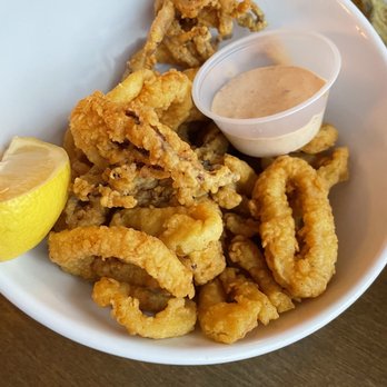 Town Hall Grill - Calamari - American Near Me - Chapel Hill, North Carolina Town Hall Grill - Calamari - American Near Me - Chapel Hill, North Carolina