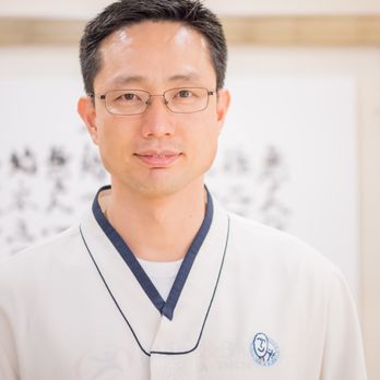 Body & Brain - Rolling Hills - Meet John Lee, Body & Brain center manager, master instructor, and workshop trainer with over 23 years of experience. - Yoga Near Me - Rolling Hills Estates, California Body & Brain - Rolling Hills - Meet John Lee, Body & Brain center manager, master instructor, and workshop trainer with over 23 years of experience. - Yoga Near Me - Rolling Hills Estates, California
