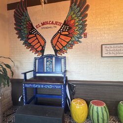 El Molcajete - Entrance photo op