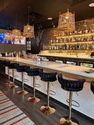 Sakhuu Thai Plano by null