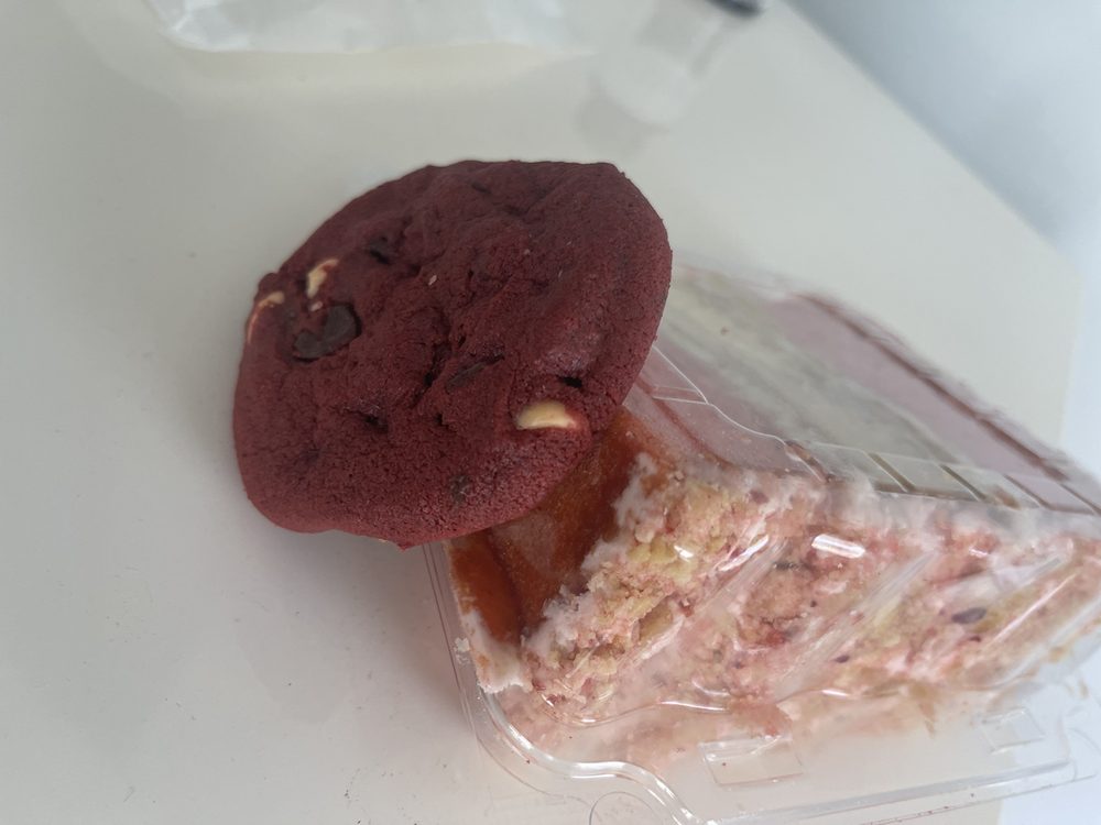 SWEET TEMPTATIONS SOUTH CHESTERFIELD Updated October 2024 3400 E