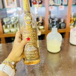 Hacienda Tequila - Smells like marzipan aka almond candy