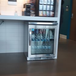 Multicare Indigo Urgent Care - I was told they normally don't handle this type of issue so I might have walked all the way up here for help, for nothing. We will see.....