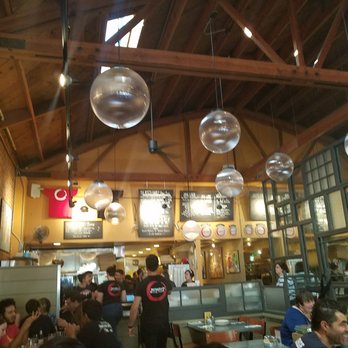 Zachary's Chicago Pizza - Pizza Near Me - Berkeley, California