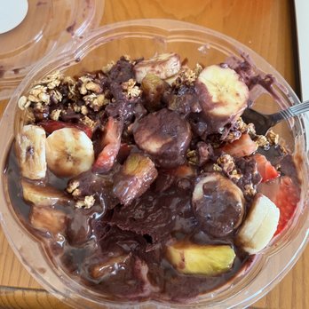 Purple Banana - Build your own Açaí bowl - Juice Bars & Smoothies Near Me - Syracuse, New York Purple Banana - Build your own Açaí bowl - Juice Bars & Smoothies Near Me - Syracuse, New York