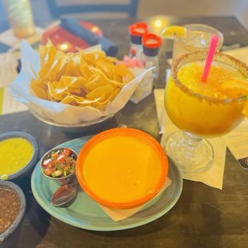 Julio's Mexican Cantina - Chili Con Queso and chips with Salsa - Mexican Near Me - Tomball, Texas Julio's Mexican Cantina - Chili Con Queso and chips with Salsa - Mexican Near Me - Tomball, Texas