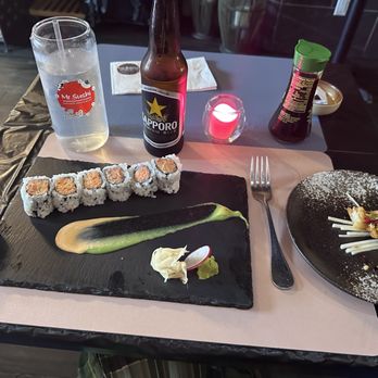 Mr. Sushi Japanese Restaurant - R15. Spicy Salmon Roll - Japanese Near Me - Ridgewood, New York