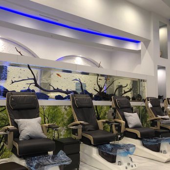 Bitcoin Nail Bar  - Very nice ... upscale - Nail Salons Near Me - Houston, Texas