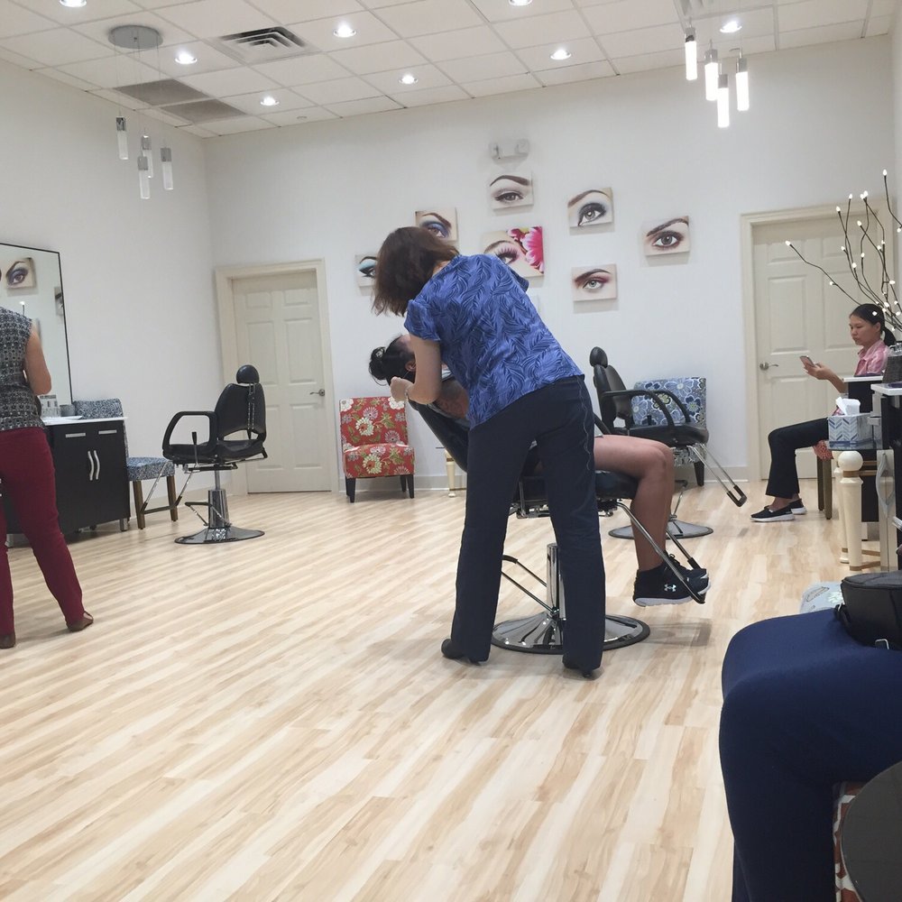 Beautiful Brows - The decor - Hair Removal Near Me - Virginia Beach, Virginia Beautiful Brows - The decor - Hair Removal Near Me - Virginia Beach, Virginia