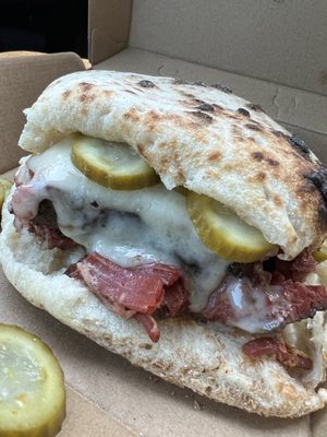 III Mas Bakery & Deli by null